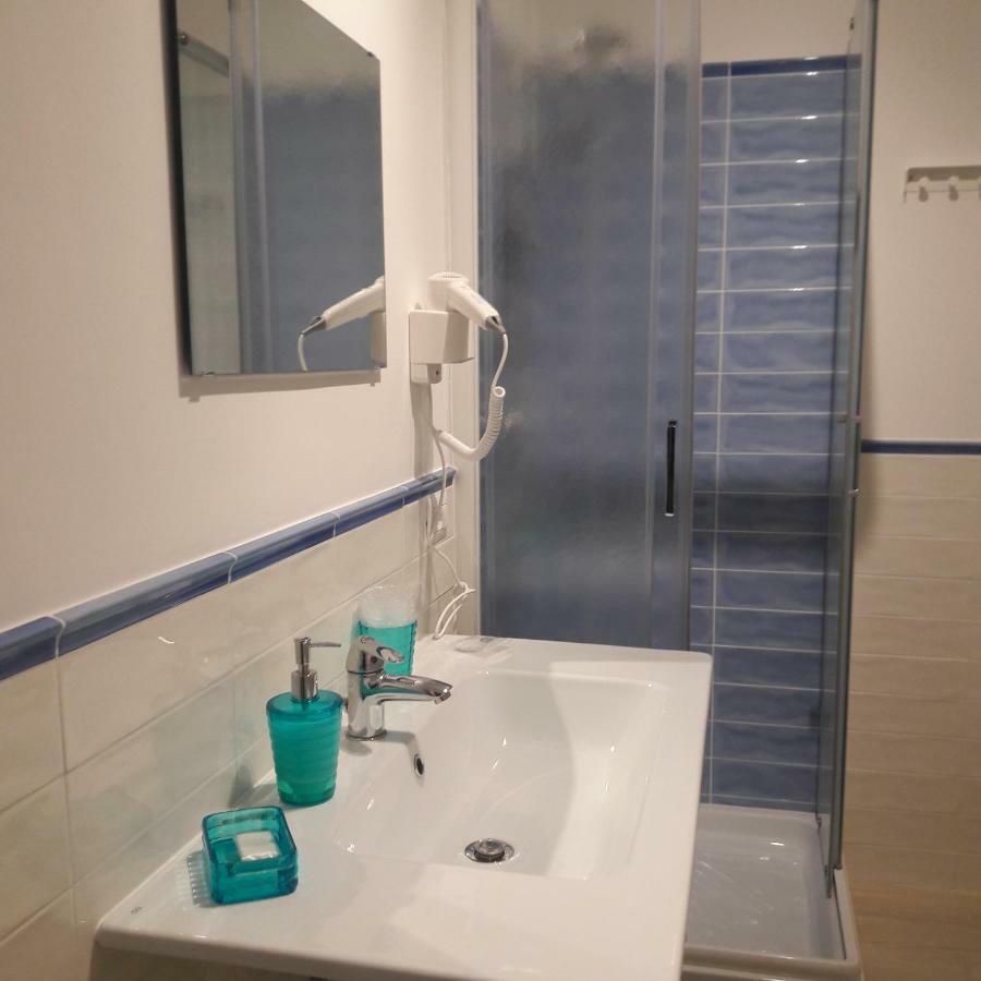 Hotel Zefiro à Fiumicino Extérieur photo